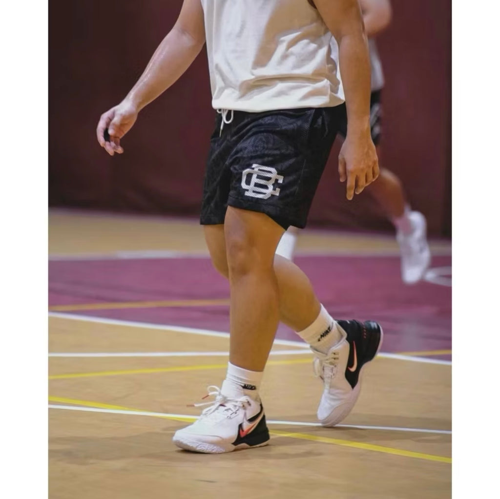 VICTORIAN BLACK "LOGO" SHORTS