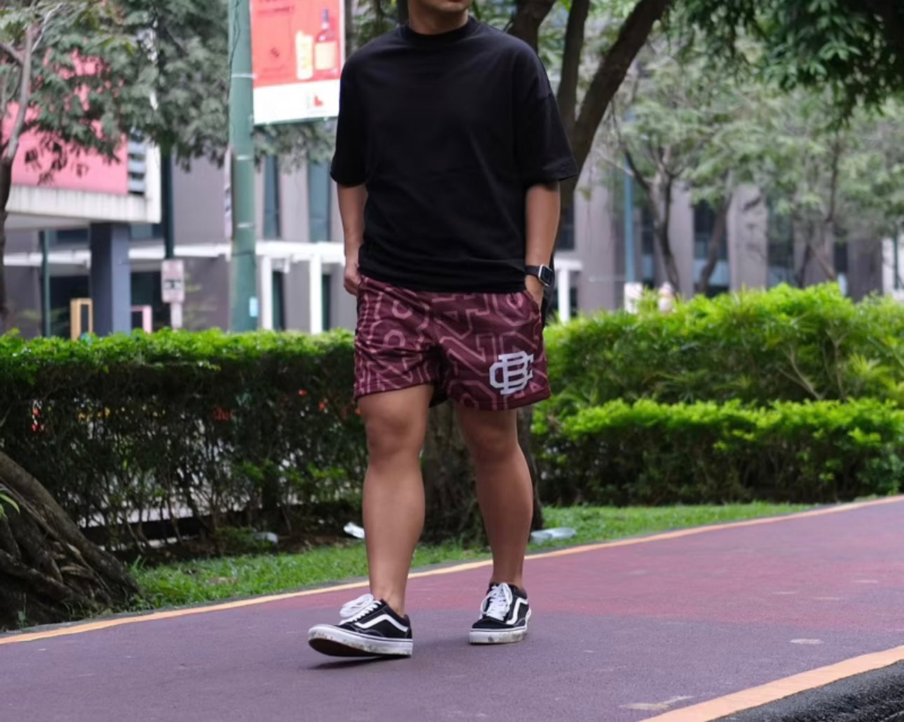 8.24 LOWER MERION "LOGO" SHORTS